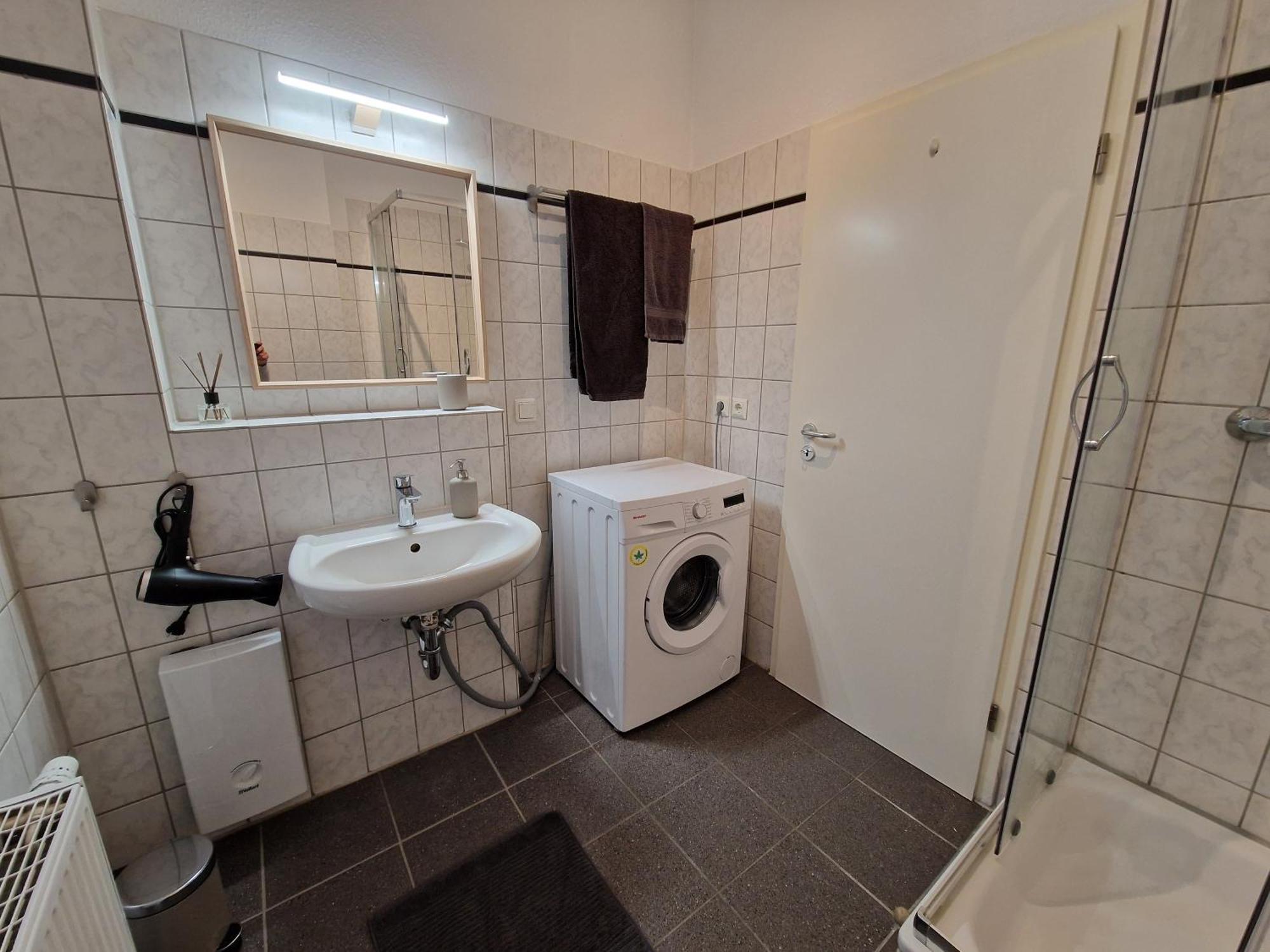 Helle,Zentrale,Gemuetliche Und Moderne Unterkunft Magdeburg Exterior photo